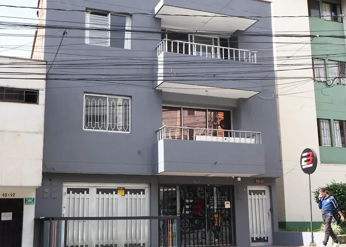 Living Poblado Manila 301 F Habitacion Individual