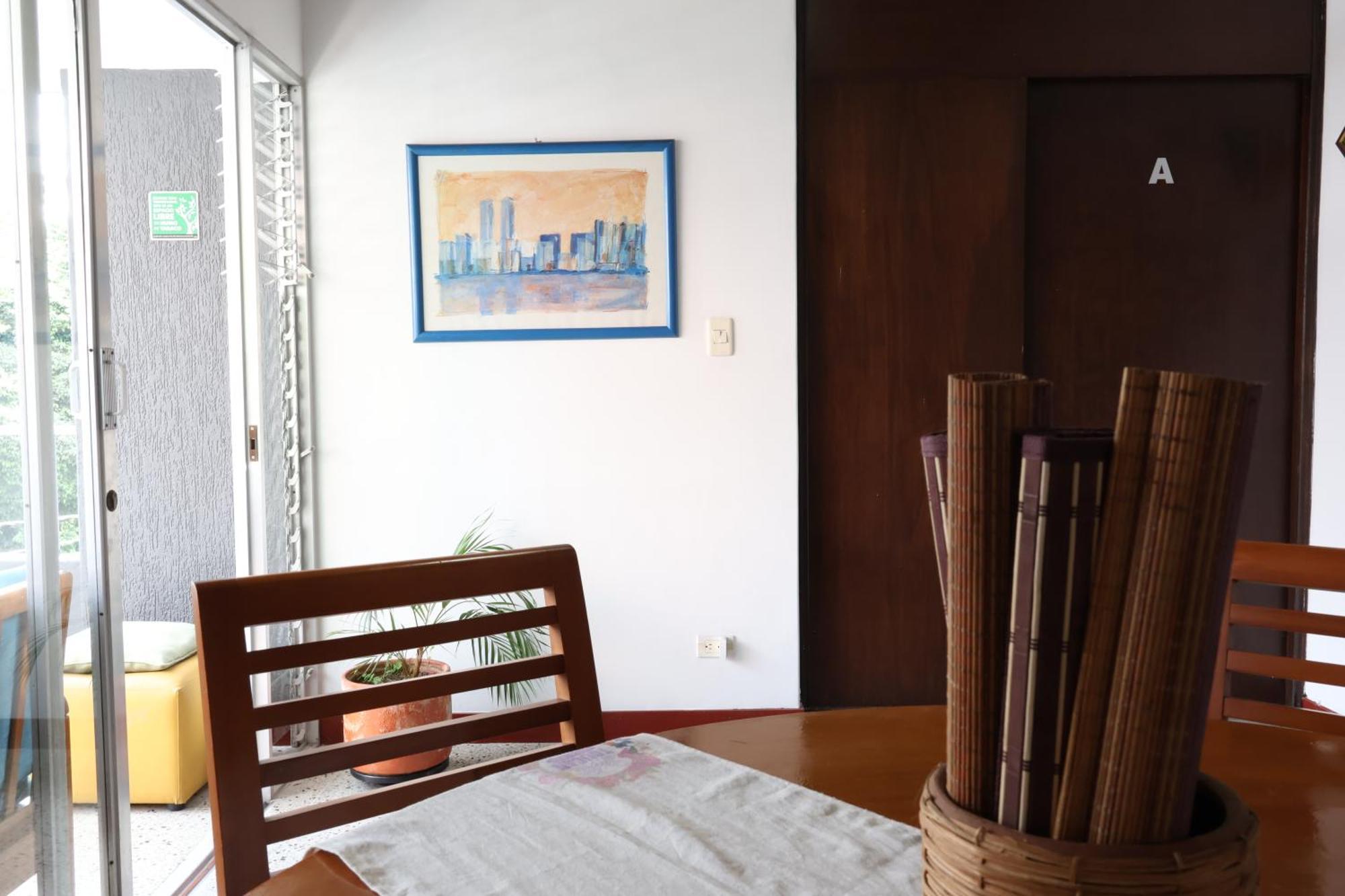 Living Poblado Manila 301 F Individual * Medellin